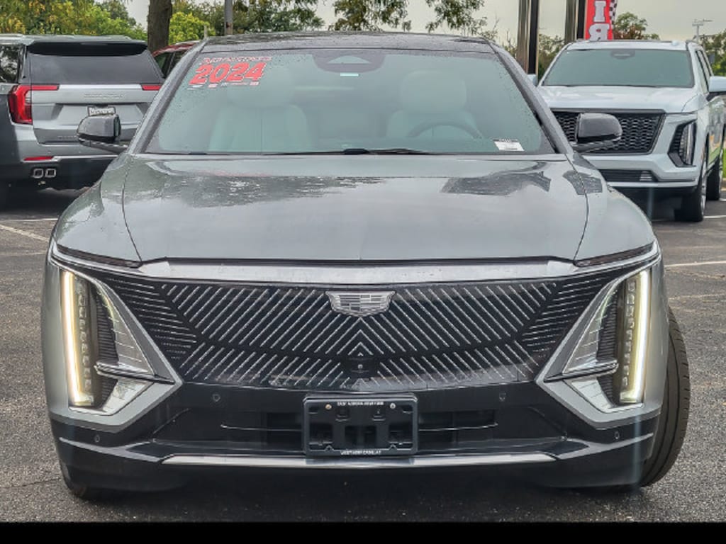 Certified 2024 CADILLAC LYRIQ Luxury 1 SUV