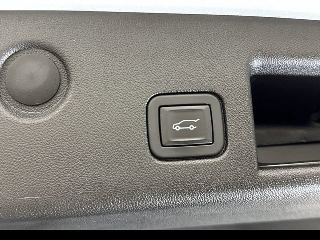 2024 Chevrolet Equinox LT - Photo 24
