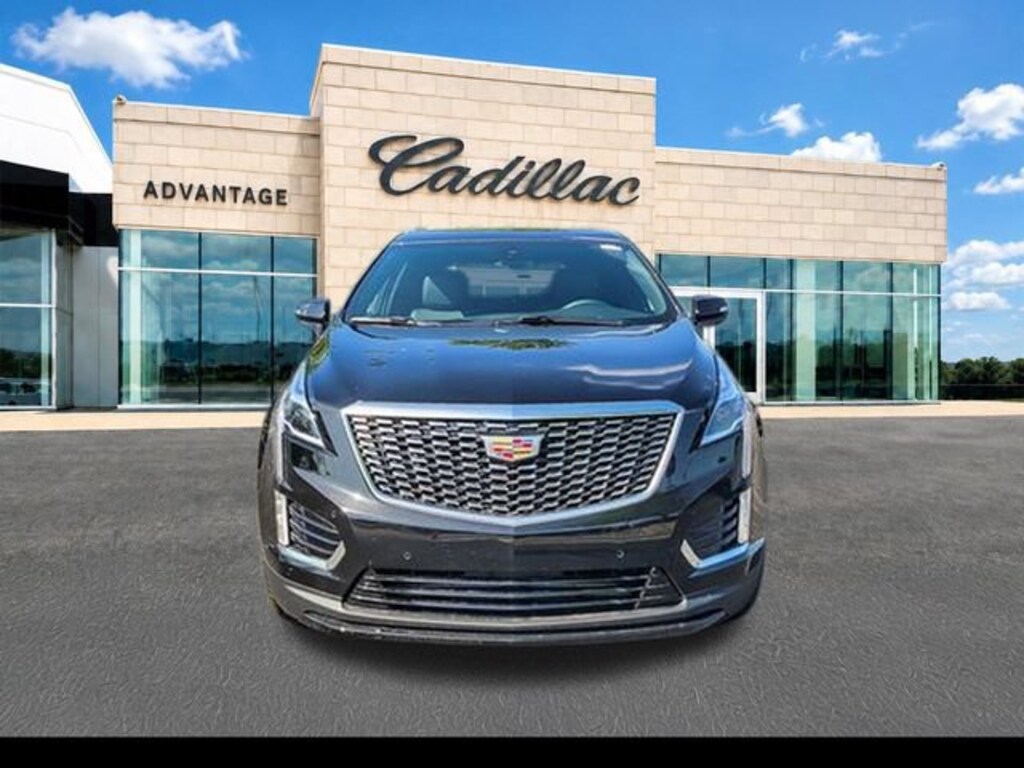 New 2026 CADILLAC XT5 Luxury SUV