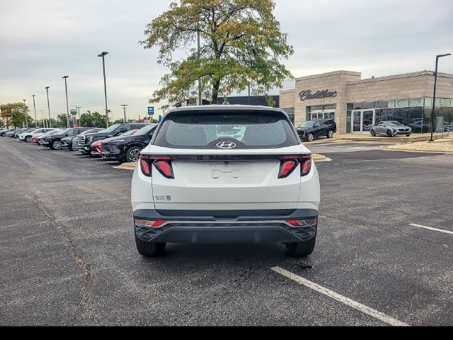 2024 Hyundai Tucson SE - Photo 11