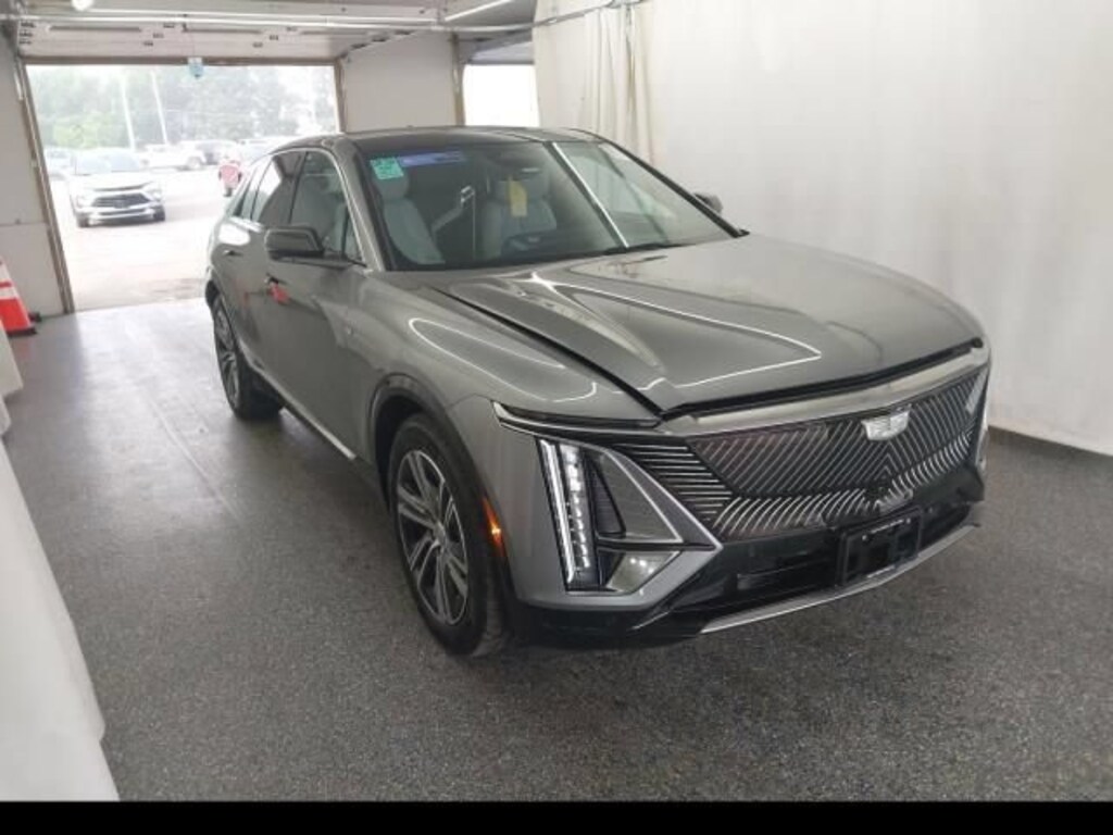 Used 2024 CADILLAC LYRIQ Luxury 1 SUV
