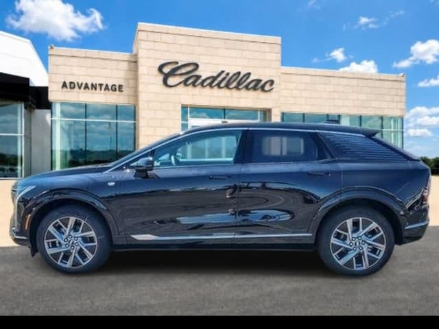 2026 Cadillac OPTIQ Luxury - Photo 8