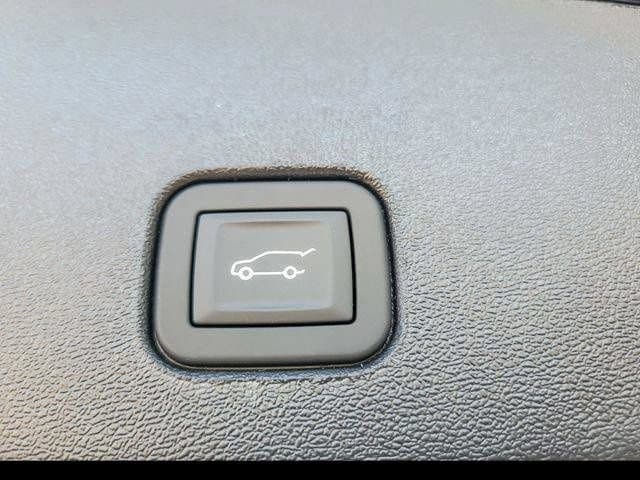 2026 Cadillac OPTIQ Luxury - Photo 27