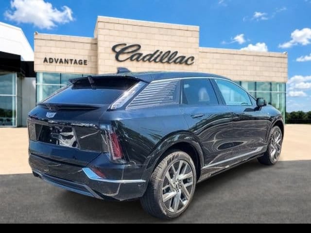 2026 Cadillac OPTIQ Luxury - Photo 11