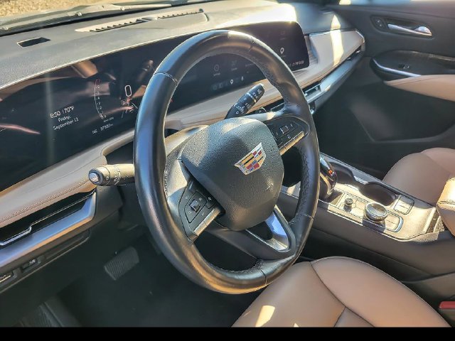 2025 Cadillac XT4 Premium Luxury - Photo 6