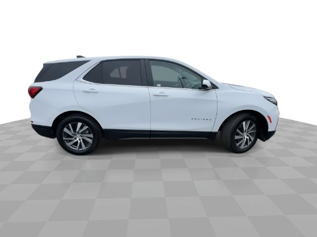 2024 Chevrolet Equinox LT - Photo 9