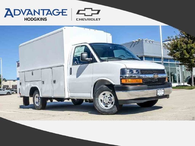 2026 Chevrolet Express Cutaway Base