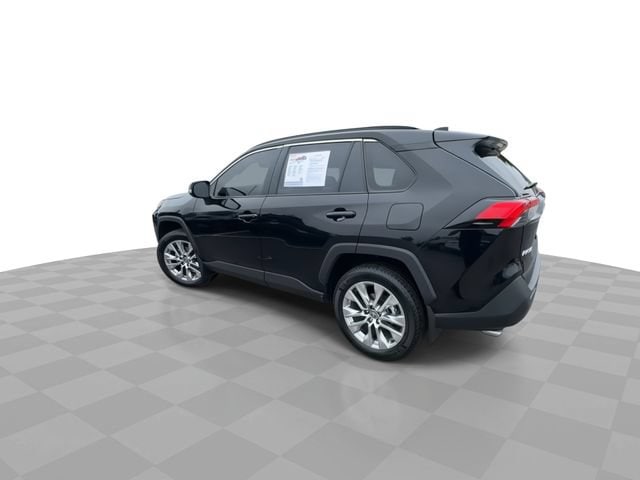 2025 Toyota RAV4 XLE Premium - Photo 6