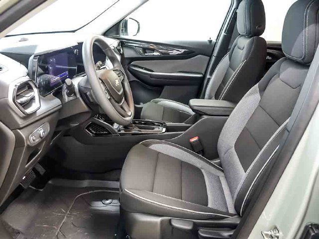2026 Chevrolet Trailblazer LS - Photo 9