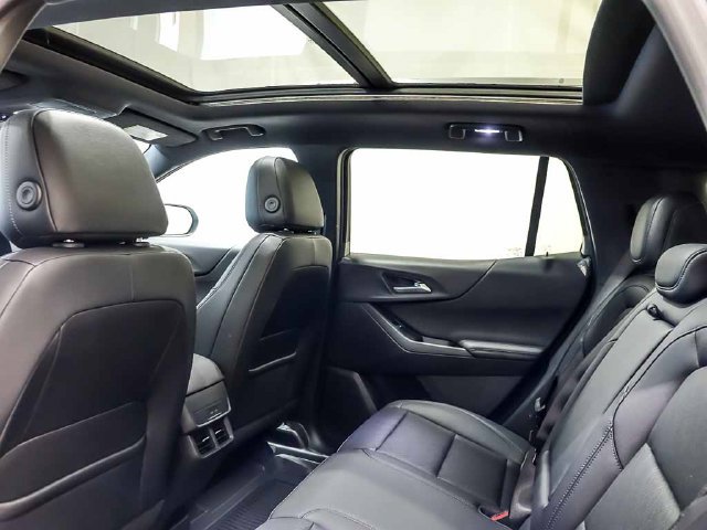 2027 Chevrolet Equinox LT - Photo 12