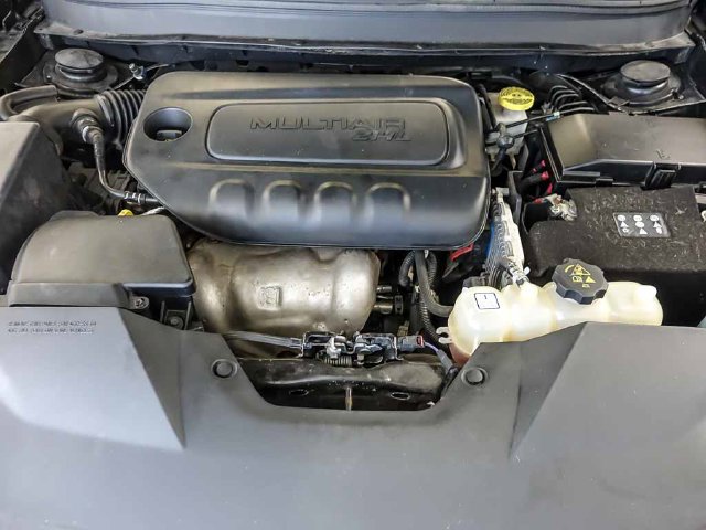 2019 Jeep Cherokee Latitude Plus - Photo 27