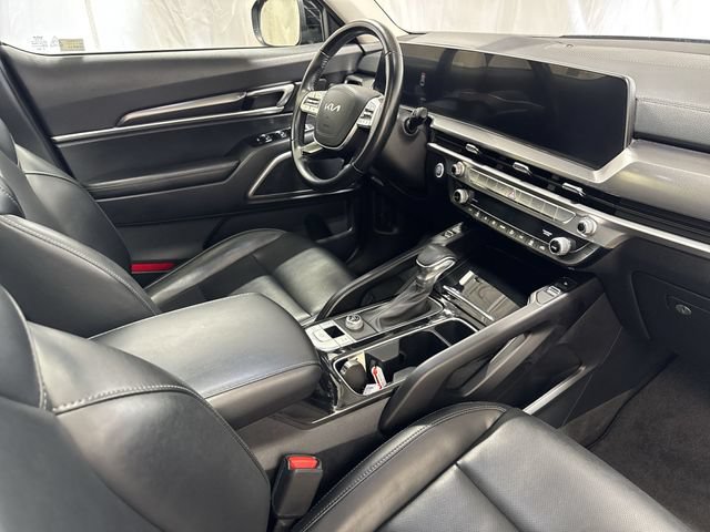 2025 Kia Telluride S - Photo 31