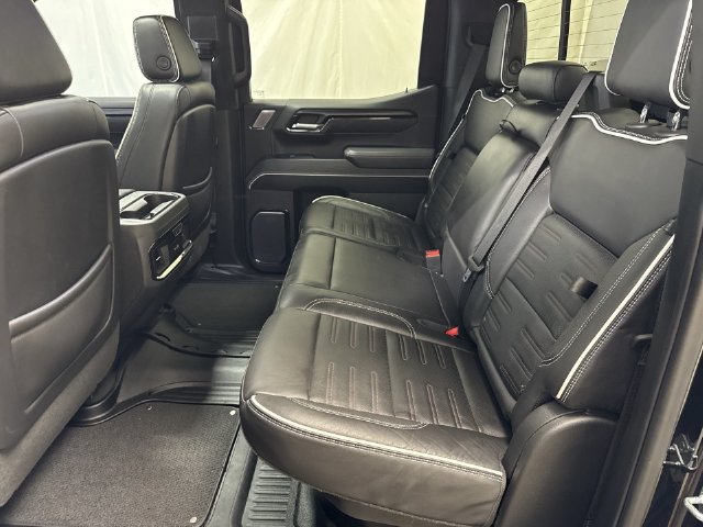 2023 GMC Sierra 1500 AT4X - Photo 12