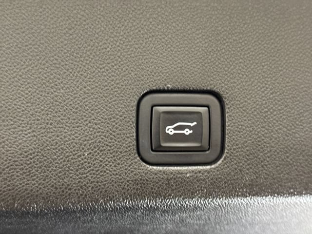 2023 Cadillac XT6 Sport - Photo 30