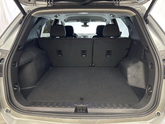 2024 Chevrolet Equinox LT - Photo 23