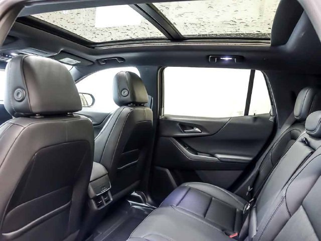2027 Chevrolet Equinox LT - Photo 13