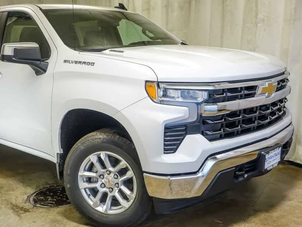 New 2026 Chevrolet Silverado 1500 LT Truck