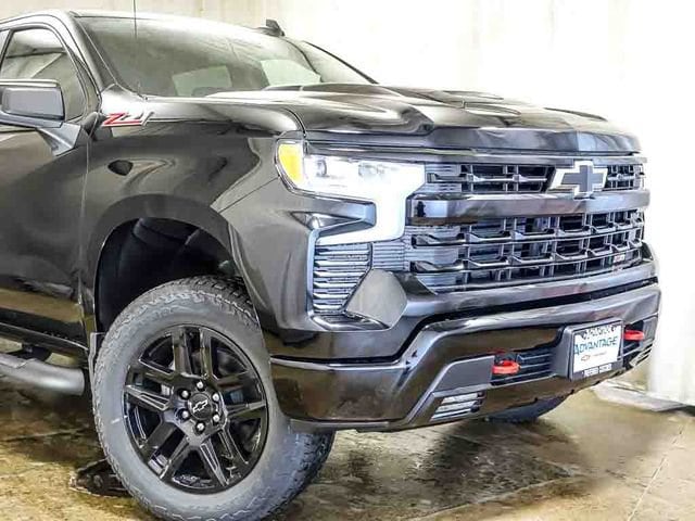2026 Chevrolet Silverado 1500 LT Trail Boss - Photo 3