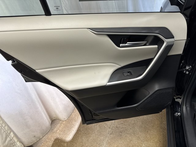 2025 Toyota RAV4 XLE Premium - Photo 22