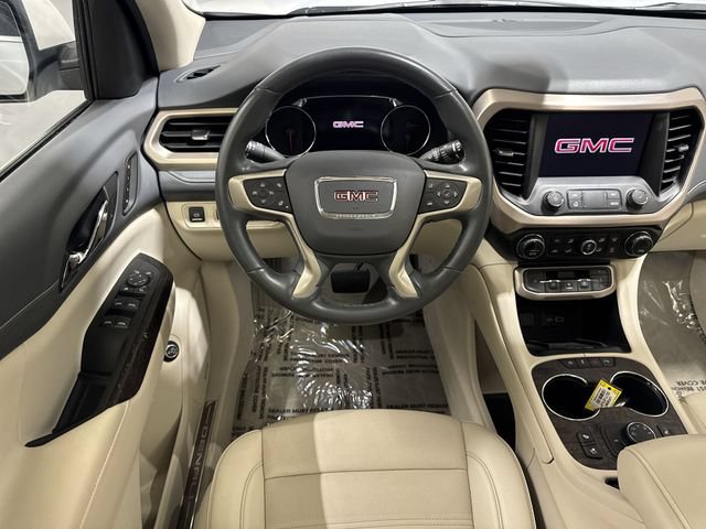2023 GMC Acadia Denali - Photo 16