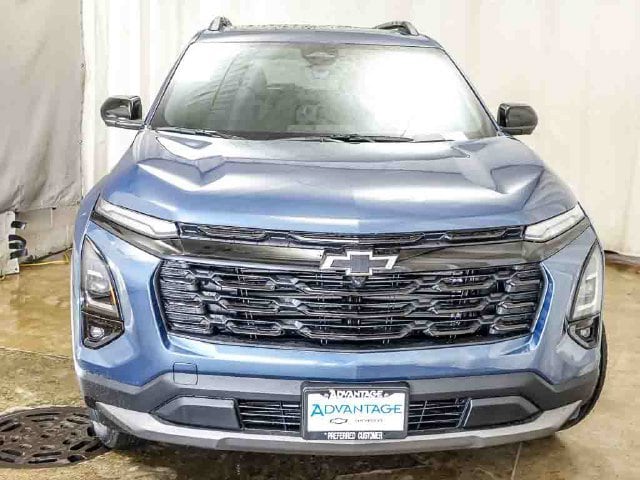 2027 Chevrolet Equinox LT - Photo 5
