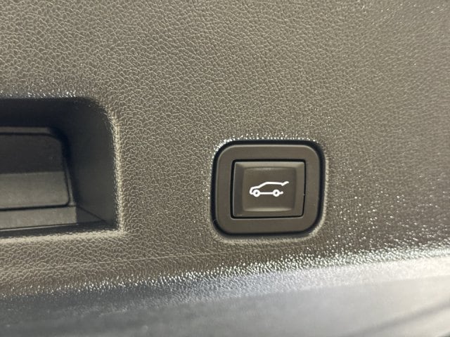 2025 Chevrolet Traverse Z71 - Photo 29