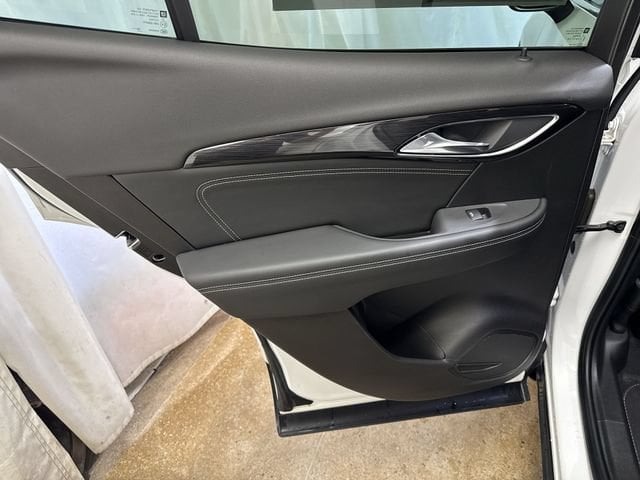 2023 Buick Envision Essence - Photo 22