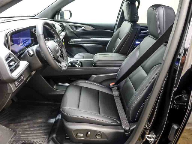 2027 Chevrolet Traverse LT - Photo 8