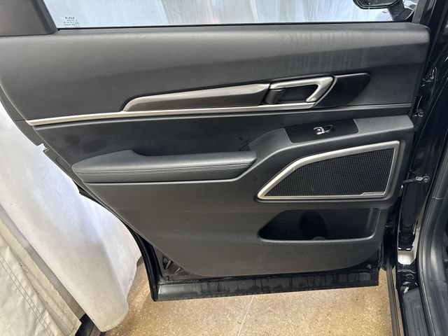 2025 Kia Telluride S - Photo 25