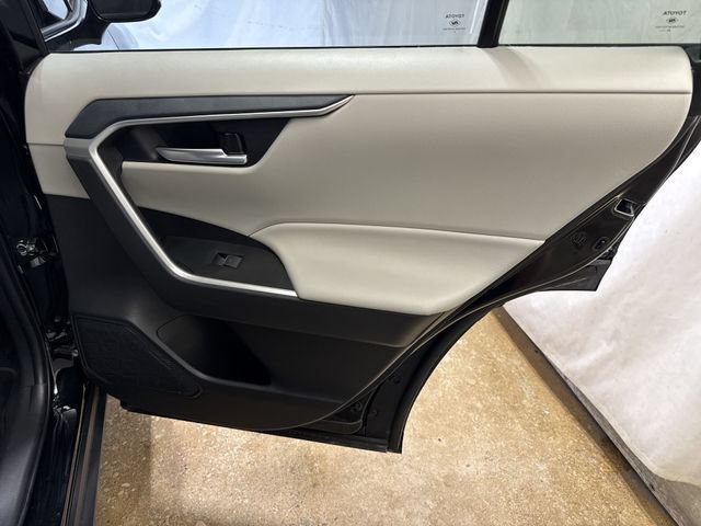 2025 Toyota RAV4 XLE Premium - Photo 25