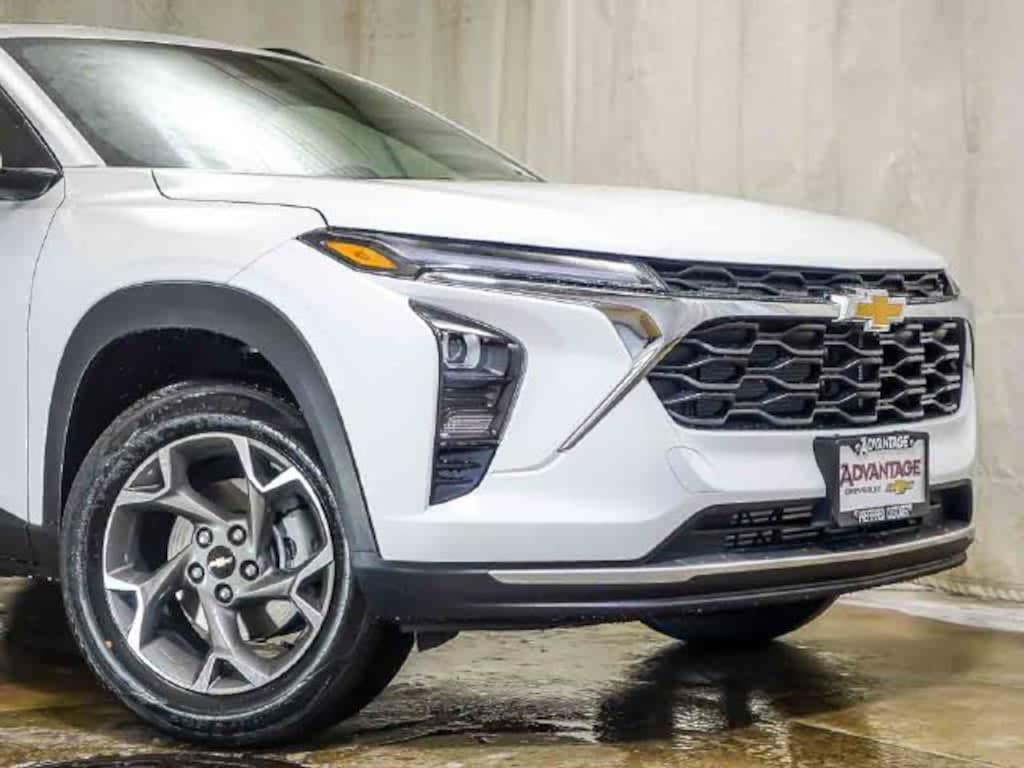 New 2026 Chevrolet Trax LT SUV