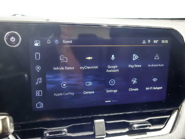 2027 Chevrolet Equinox LT - Photo 18