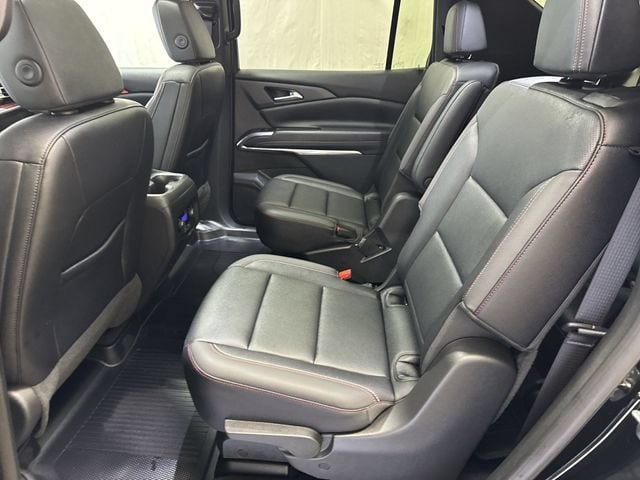 2025 Chevrolet Traverse Z71 - Photo 13