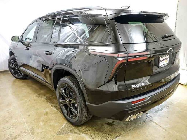 2027 Chevrolet Traverse LT - Photo 7