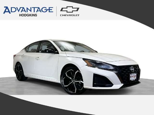 2023 Nissan Altima SR