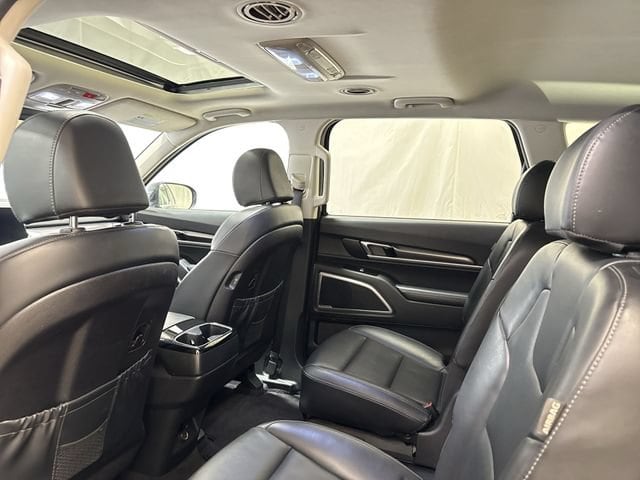 2025 Kia Telluride S - Photo 14