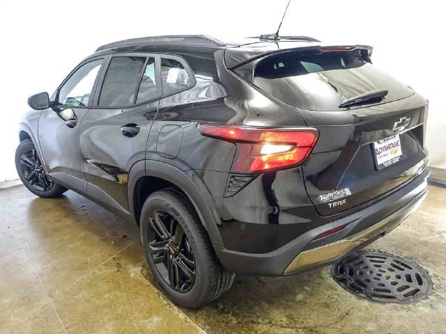 2026 Chevrolet Trax Activ - Photo 6