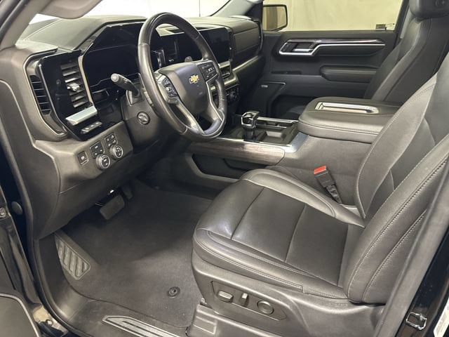 2022 Chevrolet Silverado 1500 LTZ - Photo 11