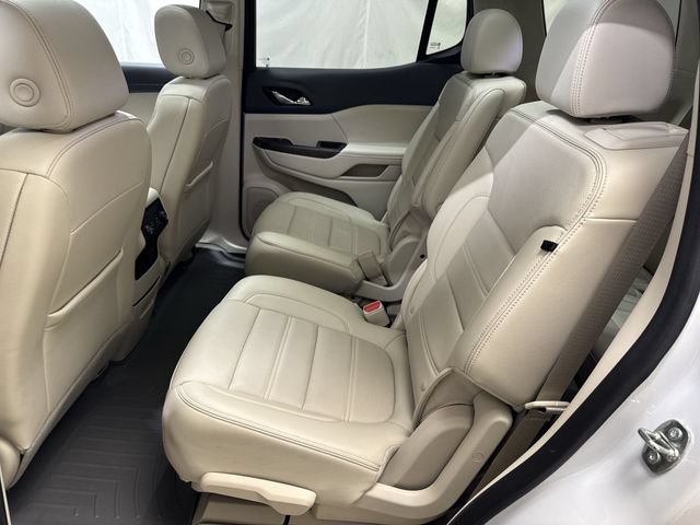 2023 GMC Acadia Denali - Photo 13