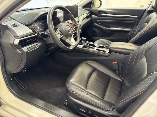 2023 Nissan Altima SR - Photo 12