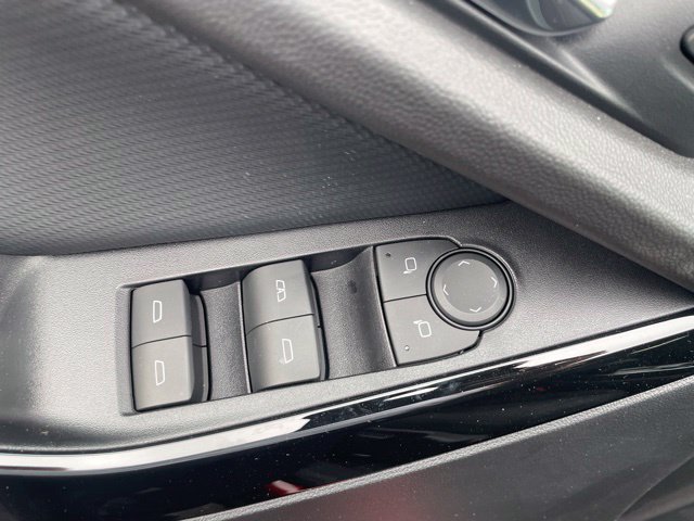 2027 Chevrolet Equinox LT - Photo 10