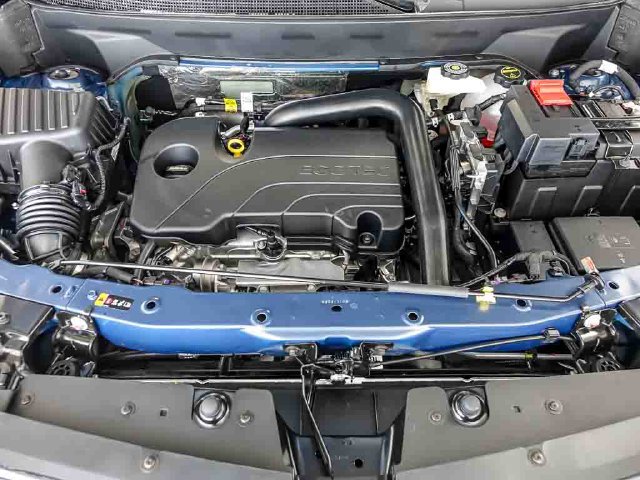 2027 Chevrolet Equinox LT - Photo 24