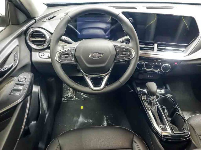 2026 Chevrolet Trax Activ - Photo 12