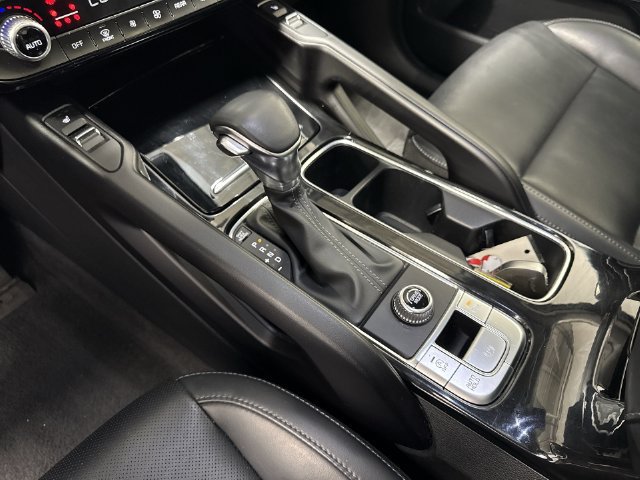 2025 Kia Telluride S - Photo 23