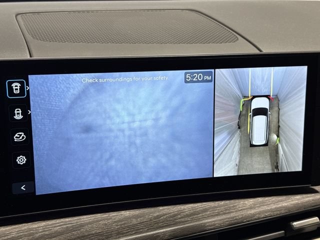 2025 Hyundai Santa Fe Limited - Photo 20