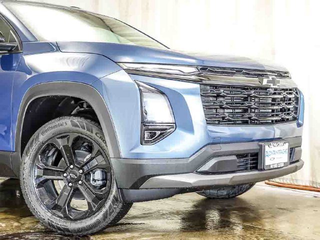 2027 Chevrolet Equinox LT - Photo 3