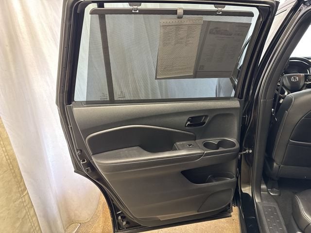 2023 Honda Passport Elite - Photo 23