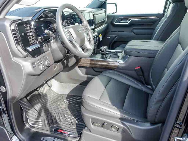 2026 Chevrolet Silverado 1500 LT Trail Boss - Photo 12