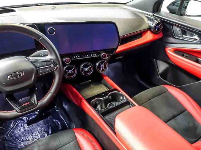 2024 Chevrolet Blazer EV RS - Photo 17