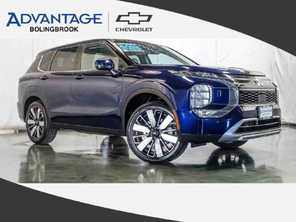 Used 2025 Mitsubishi Outlander SE